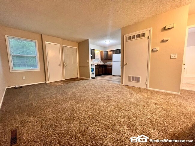 Photo - 907 SE 9th St