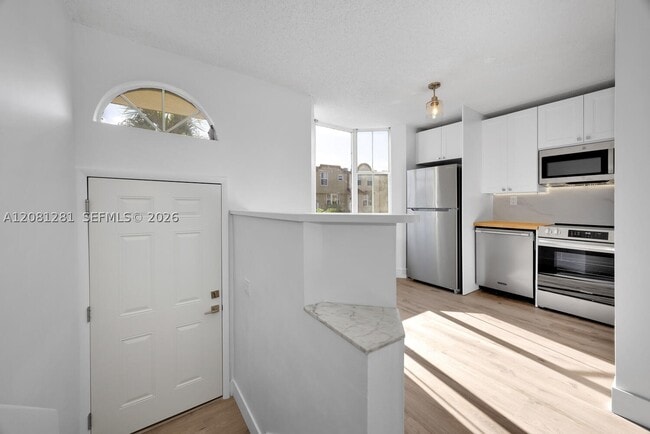 Photo - 390 NW 86th Ct
