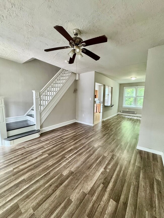 Charming Updated 3-Bedroom Home in Germantown - Charming Updated 3-Bedroom Home in Germantown