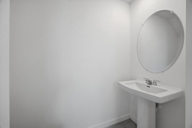 Photo - 2907 Skyline Lp