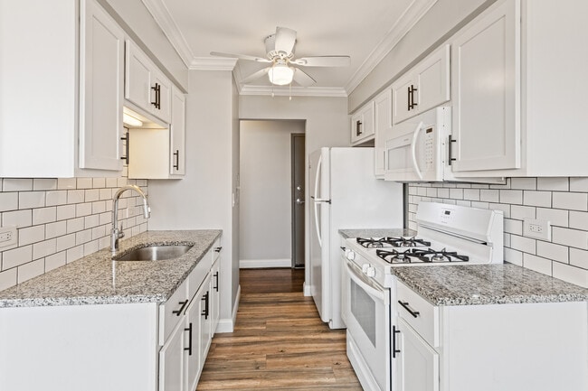 1060 W Hollywood Ave Unit 512