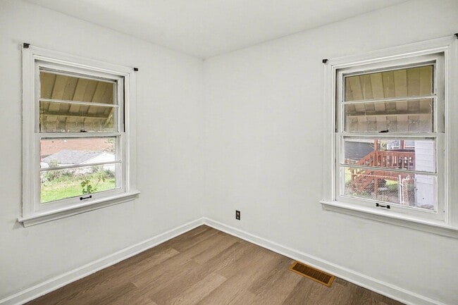 Photo - 10205 St Daniel Ln
