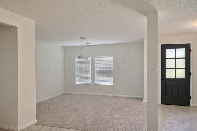 Photo - 3311 Passage Ln