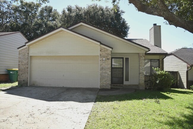 Photo - 344 Evergreen Ave