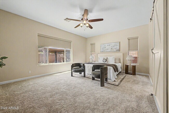 Photo - 2937 E Longhorn Dr