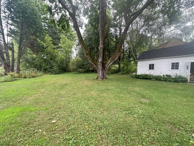 W63N765 Sheboygan Rd