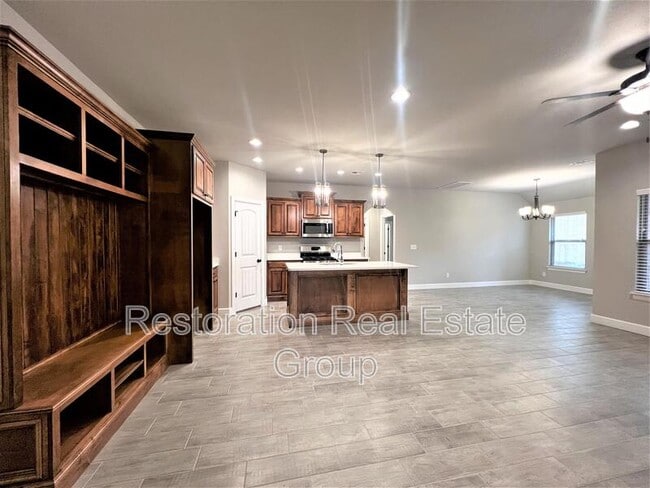 Photo - 500 NW 176th St