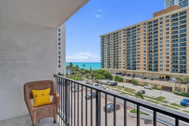 Photo - 2401 S Ocean Dr Unidad 507