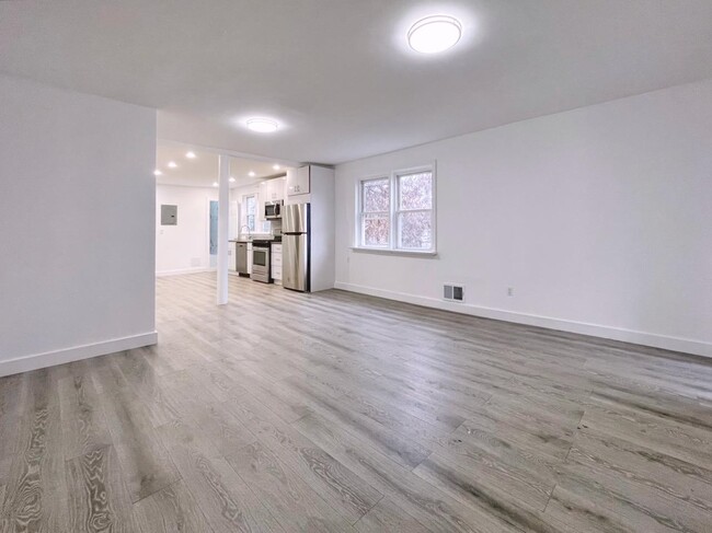 Photo - 389 Monmouth St Condo Unit 1