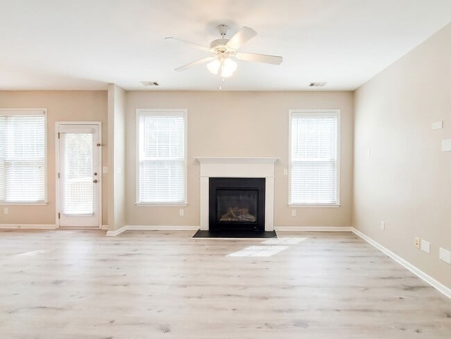 Photo - 3344 Archgate Ct