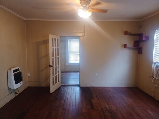 Photo - 1710 Stanford St