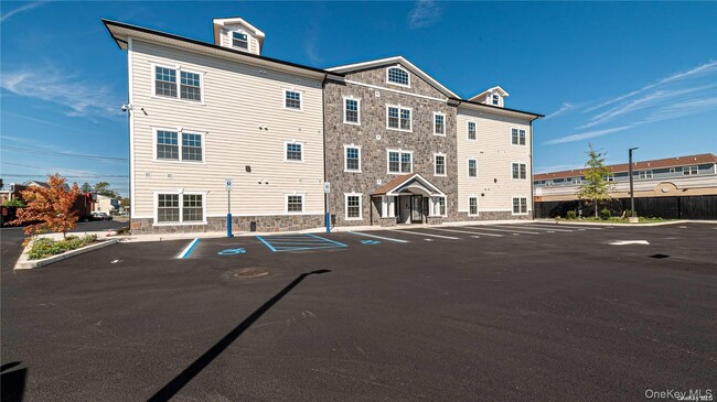 Photo - 776 Fulton St Unidad 2D