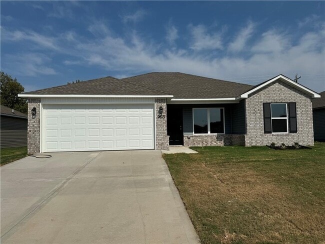 Photo - 2613 S Silver St