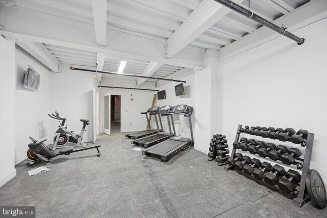 Photo - 1614 Ridge Ave Unidad 204