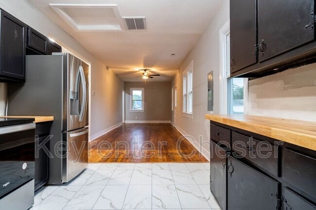 Photo - 3500 Oaklawn Blvd