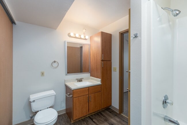 Photo - Fountains Apartments