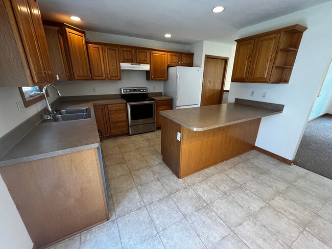 Photo - 788 Graafschap Rd