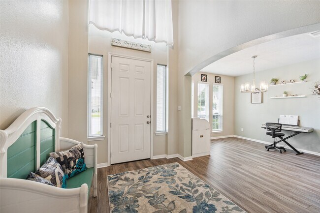 Photo - 312 Brock's Ct