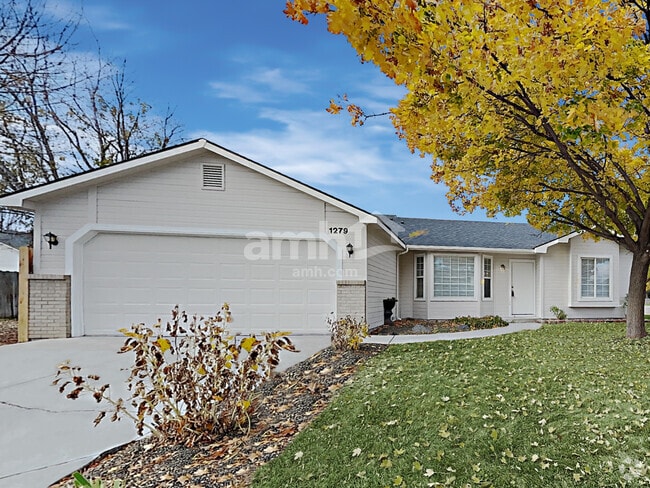 Building Photo - 1279 N Black Wolf Ave Rental