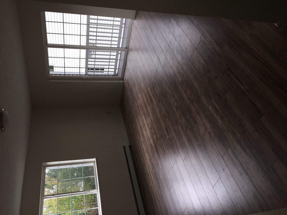 Photo - Old Liverpool Point