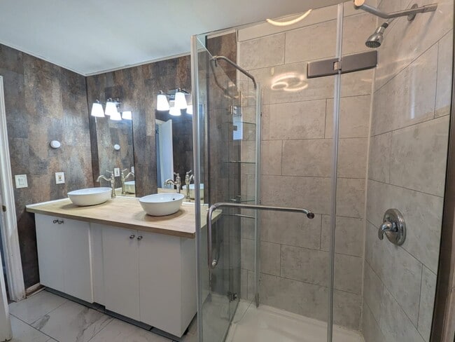 Photo - 98 Glendale Rd