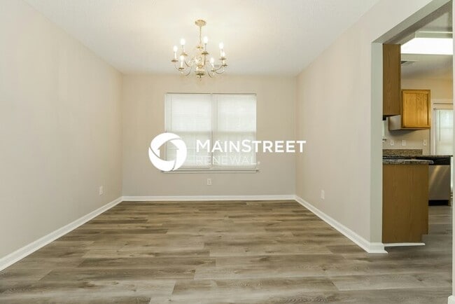 Photo - 4 Bedroom Pet-Friendly Home in Cartersville, GA with Main Street Renewal