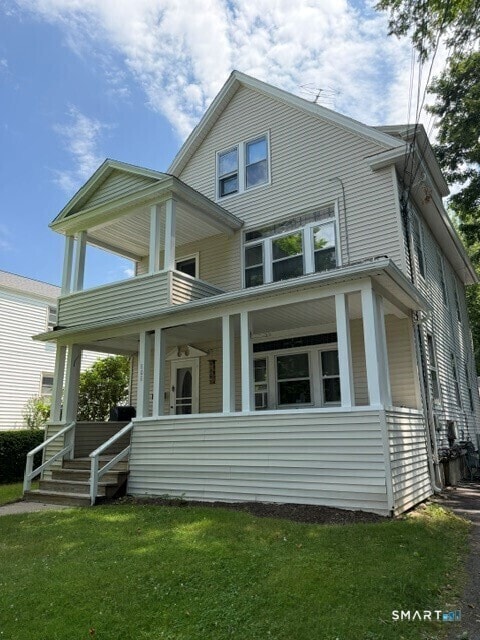 Building Photo - 808 Mill Plain Rd Unit 2nd Floor
