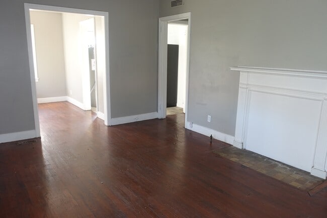 Photo - 831 4th Ct W