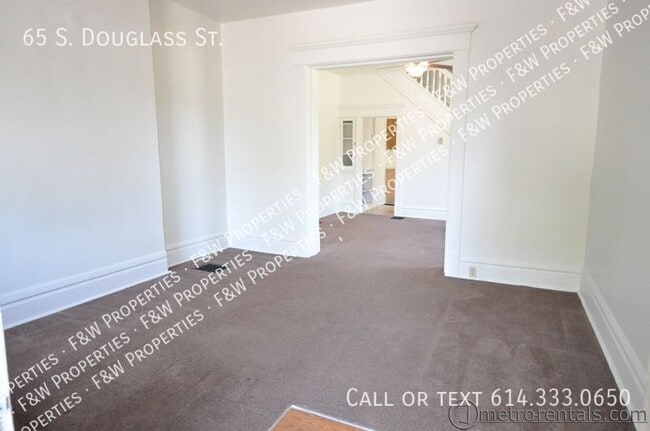 Photo - 65 S Douglass St