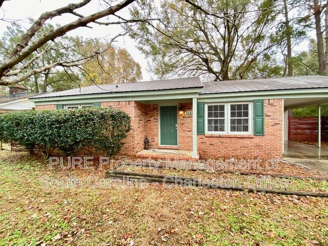 Photo - 7648 Hillview Ln