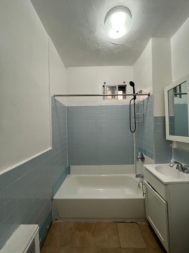 Photo - 205 Bidwell Ave Unit 7