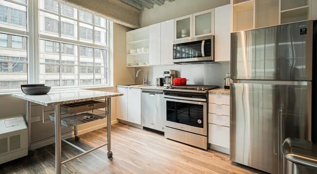 Photo - 63 E Lake St Unit 63 East Lake Street