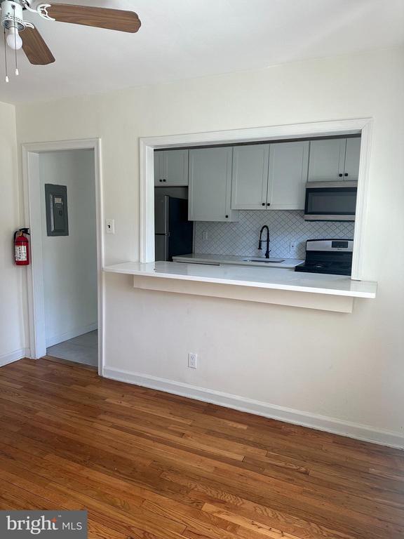Photo - 131 Cherry Parke Unit B
