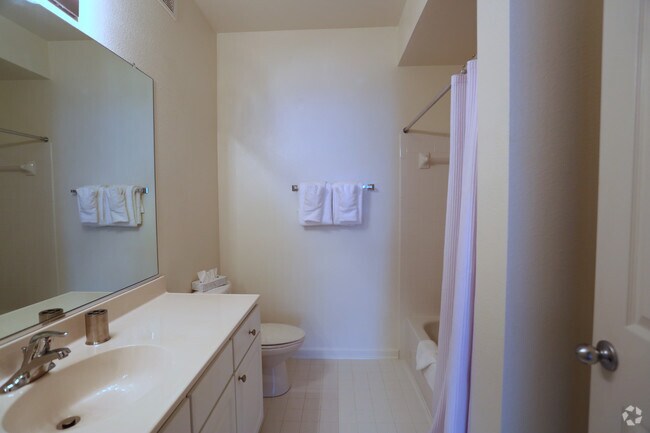 2BR, 2BA - Hibiscus