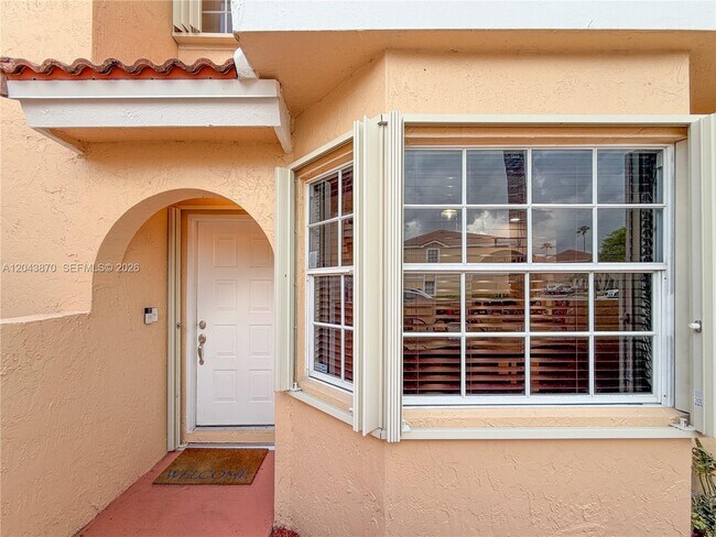 11415 Lakeview Dr