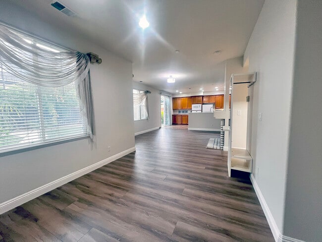 Photo - 35330 Terra Cotta Cir