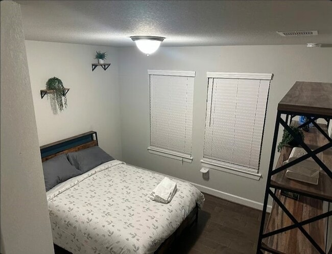 Photo - 10609 Centre Forest Dr