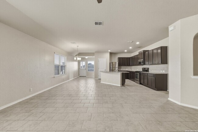 Photo - 8810 Double Oak