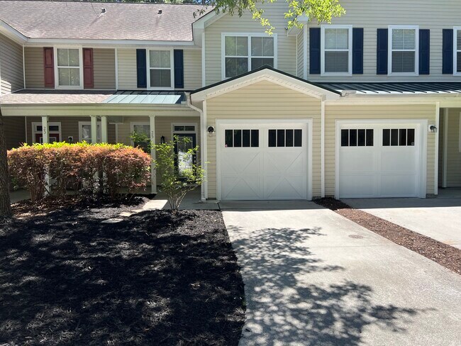 Frente de la casa - 25 Sugar Maple Ln