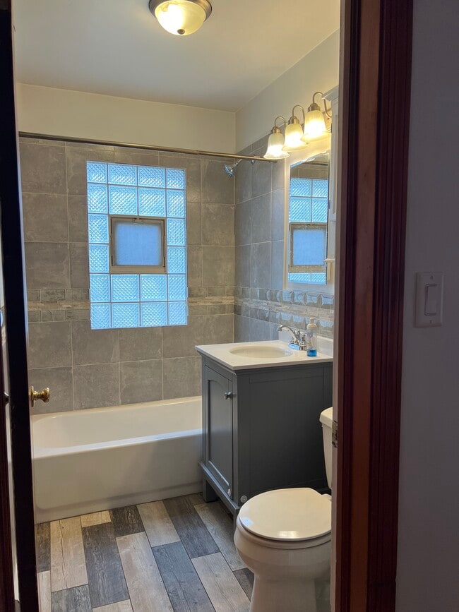 Photo - 7137 McCook Ave