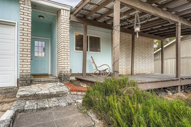 Photo - 4902 Parell Path