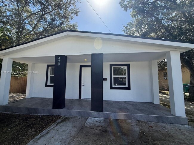 Building Photo - 428 NW 97th St