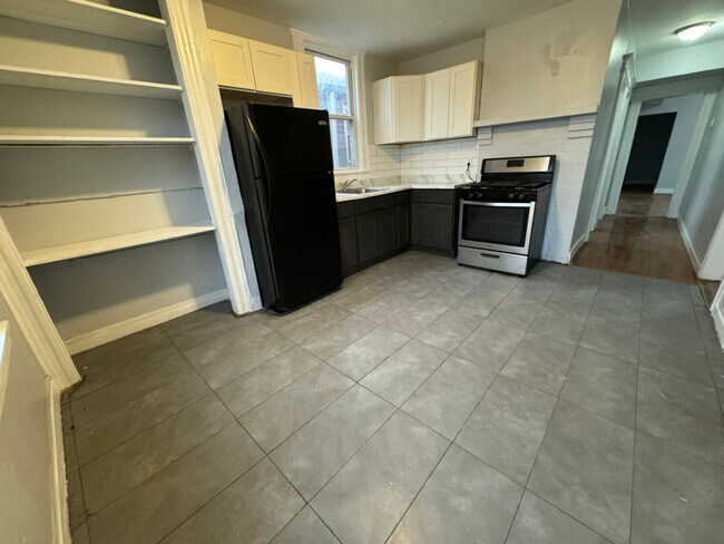 Photo - 827 S 14th St