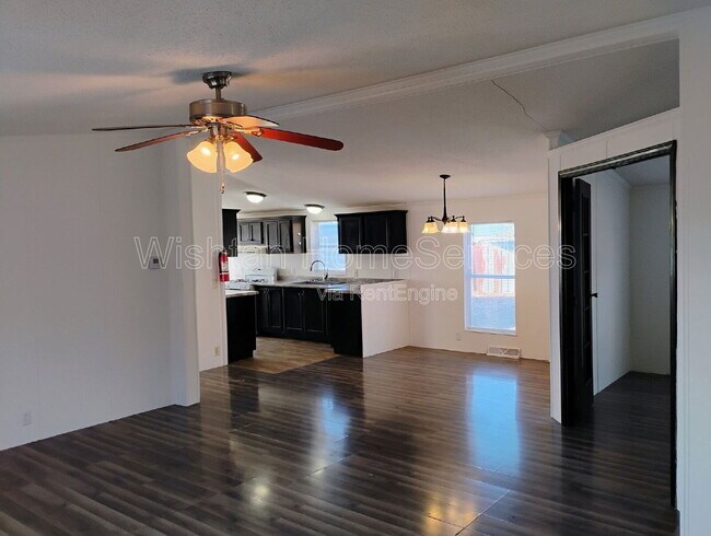 Photo - 120 Evergreen St