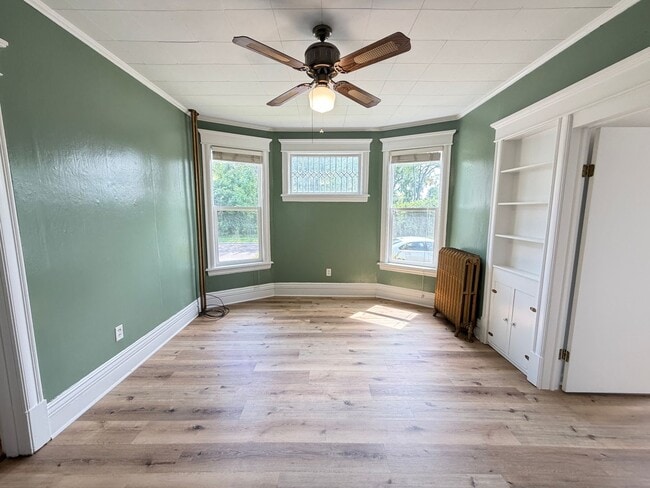 Photo - 1st Floor 2 Bedroom Apartment w/ Private Basement - Available July 1st Unit 1128 Hammond Ave - 1