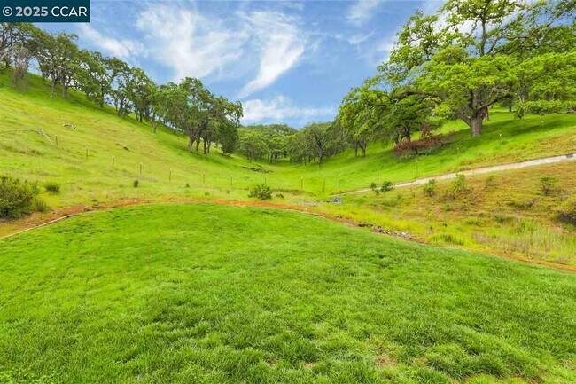 Photo - 2851 Spring Creek Ln