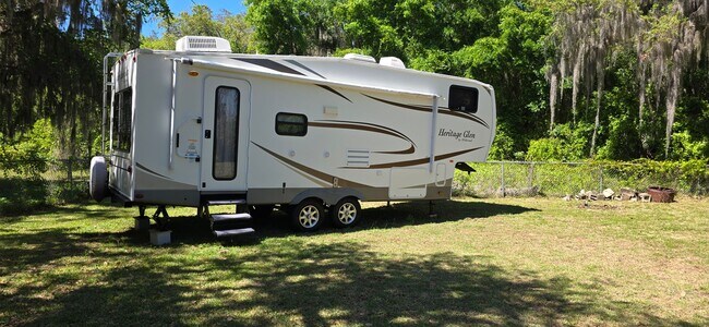 Photo - 1 Bed 1 Bath camper