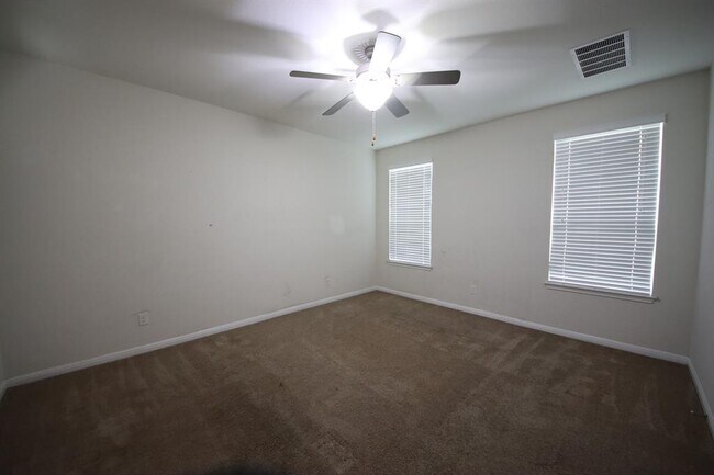 Photo - 2929 Harvester Ln