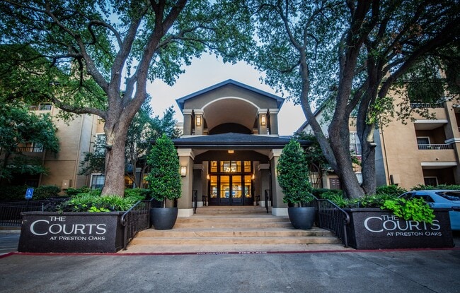 Arrendamientos a corto plazo disponibles - The Courts at Preston Oaks