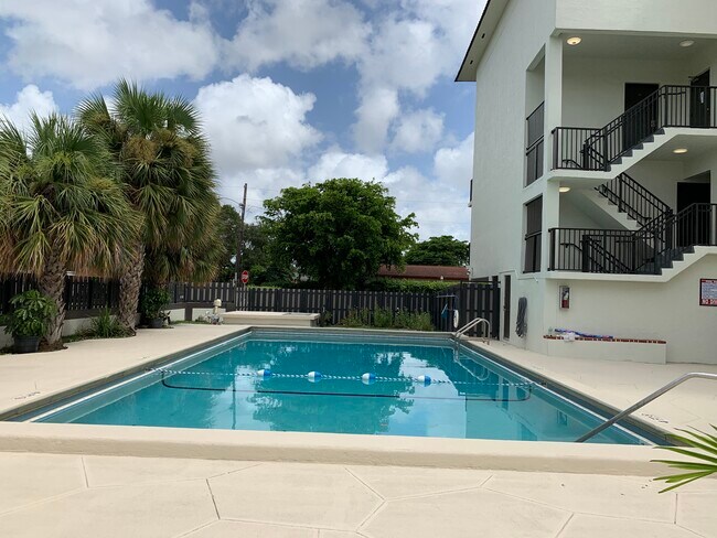 Swimming pool area - 5731 NW 37th St Unit 219